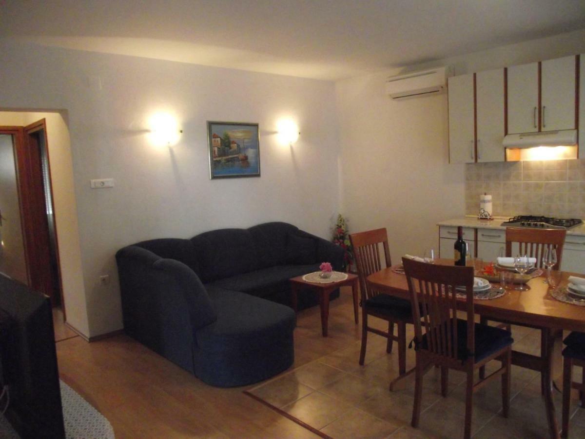 Apartments Dajana Silo ภายนอก รูปภาพ